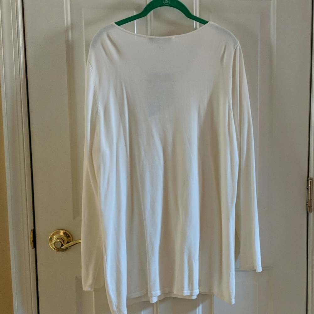 Sweater - Picture 3 of 3